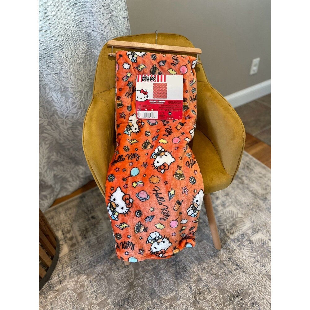 Hello Kitty Plush Throw Blanket